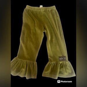 MATILDA JANE Chartreuse Big Ruffles pants from Character Counts Collection.EUC